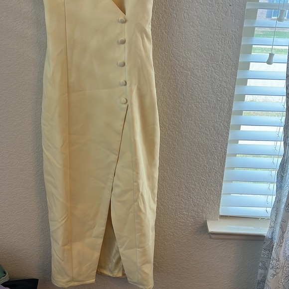 Camila coelho Aaliyah Midi Dress in Butter Yellow - Picture 6 of 12